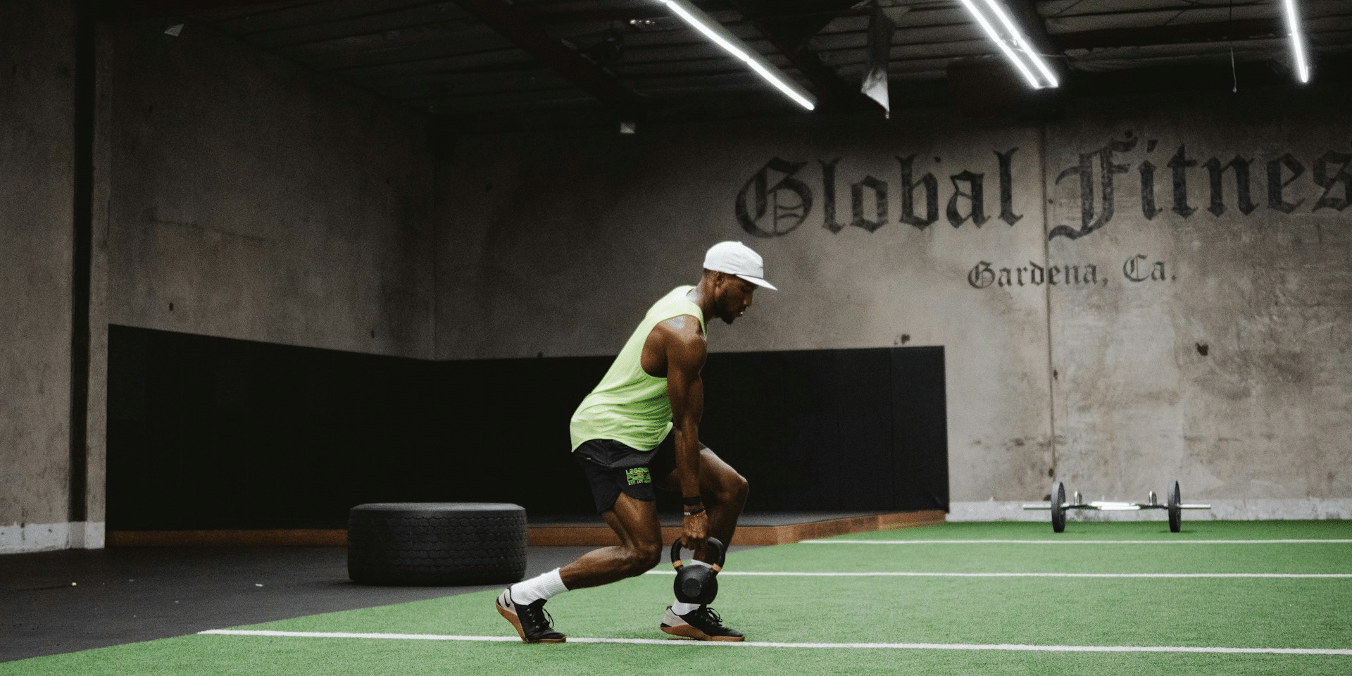 Choosing Your Path CrossFit vs. Regular Gym